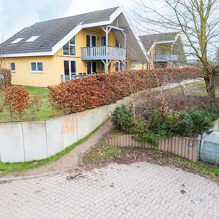 Nyaraló Im Skandinavischen Stil Granzow